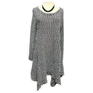 Vintage black and white knit dress